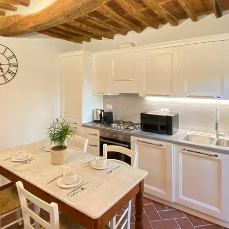 Relax&Business Wi-Fi, Tv Hd, Parcheggio Gratuito Villa Capannori Buitenkant foto
