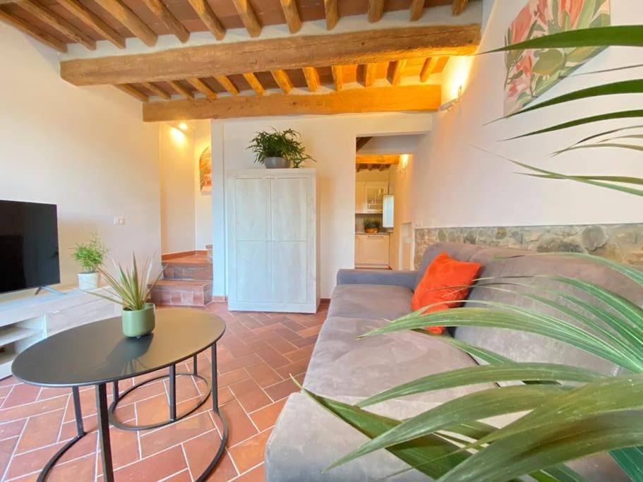 Relax&Business Wi-Fi, Tv Hd, Parcheggio Gratuito Villa Capannori Buitenkant foto